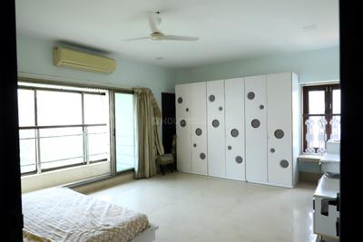 Bedroom Image of 2800 Sq.ft 4 BHK Apartment / Flat for sale in Juhu Mumbai for Rs. 145000000