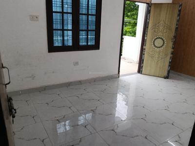 Bedroom Image of 1250 Sq.ft 2 BHK Builder Floor for rent in Ashiyana Lucknow for Rs. 12000