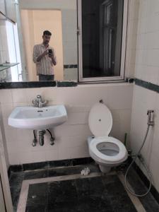 Image of 1105 Sq.ft 2 BHK Apartment / Flat for rent in DLF Regency Park 1, DLF Phase 4, Gurgaon for Rs. 50000