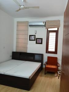 Bedroom Image of 1500 Sq.ft 3 BHK Apartment / Flat for rent in Alaknanda New Delhi for Rs. 100000