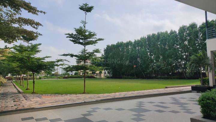 Golf Greens Sejbahar Main Image 1