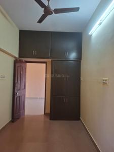 Bedroom Image of 900 Sq.ft 2 BHK Builder Floor for rent in Vazhu Thareddy Viluppuram for Rs. 12000