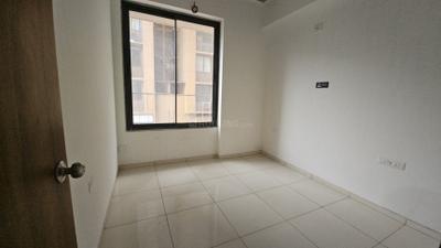 Bedroom Image of 1750 Sq.ft 3 BHK Apartment / Flat for sale in Reflection, Shela Ahmedabad for Rs. 9100000