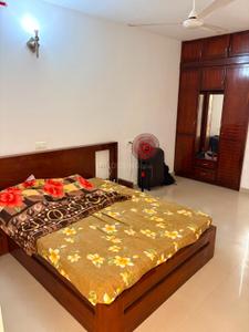 Bedroom Image of 2200 Sq.ft 3 BHK Apartment / Flat for rent in Holy Grand Meadows, Maradu Kochi for Rs. 40000