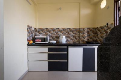 Kitchen Image of 750 Sq.ft 1 BHK Apartment / Flat for rent in Dollar Eden Garden, Rau Indore for Rs. 14000