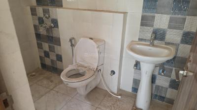 Image of 1200 Sq.ft 3 BHK Apartment / Flat for rent in The Banyan Tree The Sky Garden, Rajarhat, Kolkata for Rs. 25000