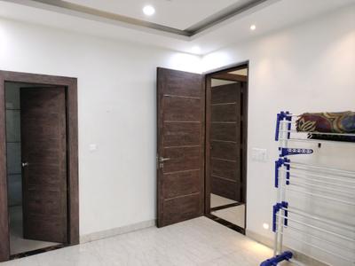 Bedroom Image of 2000 Sq.ft 4 BHK Apartment / Flat for sale in Kamakshi Apartment, Sector 6 Dwarka New Delhi for Rs. 34000000