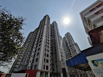 Image of 1855 Sq.ft 2 BHK Apartment / Flat for rent in Active Acres, Tangra, Kolkata for Rs. 65000