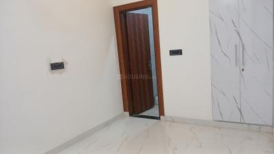 Bedroom Image of 1300 Sq.ft 3 BHK Apartment / Flat for sale in Shalimar Garden Ghaziabad for Rs. 11000000