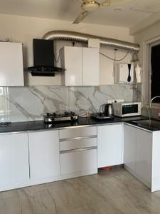 Kitchen Image of 700 Sq.ft 1 BHK Builder Floor for rent in Sahastradhara Road Dehradun for Rs. 30000