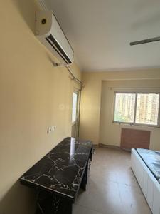 Bedroom Image of 425 Sq.ft 1 BHK Apartment / Flat for rent in Gardenia Gateway, Sector 75 Noida for Rs. 15000