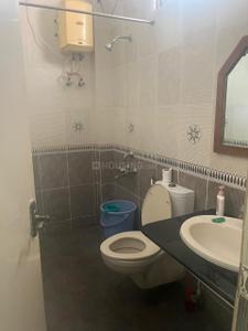 Image of 1400 Sq.ft 2 BHK Apartment / Flat for rent in Nungambakkam, Chennai for Rs. 50000