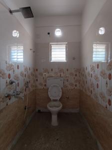 Bathroom Image of 1000 Sq.ft 2 BHK Apartment / Flat for sale in Behala Kolkata for Rs. 3500000