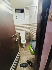 Bathroom Image of 1060 Sq.ft 2 BHK Apartment / Flat for rent in Space Park, Mahalakshmi Nagar Indore for Rs. 25000