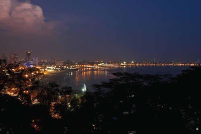 Balcony Image of 946 Sq.ft 3 BHK Apartment / Flat for sale in Malabar Hill Mumbai for Rs. 94500000