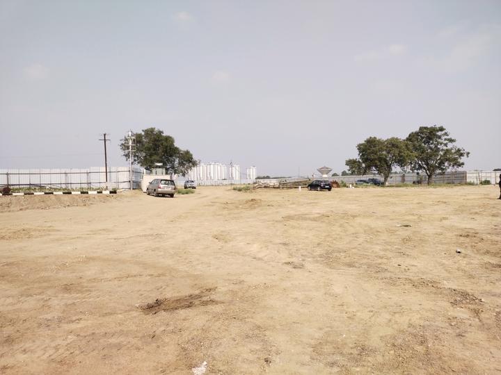 3 BHK 2000 Sqft Flat for sale at Tellapur, Hyderabad Property ID