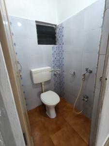 Bathroom Image of 750 Sq.ft 2 BHK Apartment / Flat for sale in Baranagar Kolkata for Rs. 3150000