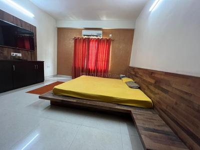 Bedroom Image of 1600 Sq.ft 2 BHK Independent House for sale in Palace Orchard Phase IV, Kolar Road Bhopal for Rs. 17000000