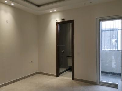 Bedroom Image of 1800 Sq.ft 3 BHK Builder Floor for sale in Pitampura New Delhi for Rs. 40000000