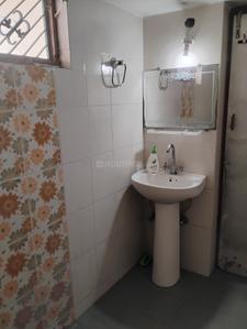 Bathroom Image of Lovely Home away from home in Bhullanpur, Varanasi