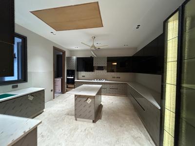 Kitchen Image of 11250 Sq.ft 6 BHK Farm House for sale in DLF Farms New Delhi for Rs. 200000000