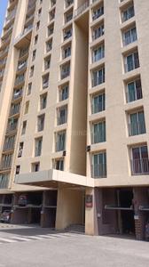 Image of 700 Sq.ft 2 BHK Apartment / Flat for sale in Rustomjee Urbania Aurelia, Thane West, Thane for Rs. 15100000