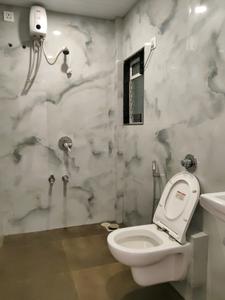 Common Bathroom Image of 780 Sq.ft 2 BHK Apartment / Flat for rent in ACME Ozone Phase 2, Thane West Thane for Rs. 36000