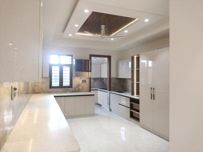 Kitchen Image of 3150 Sq.ft 4 BHK Builder Floor for sale in Sector 85 Faridabad for Rs. 32000000