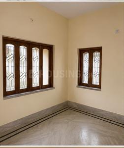 Bedroom Image of 800 Sq.ft 2 BHK Independent House for rent in Behala Kolkata for Rs. 10000