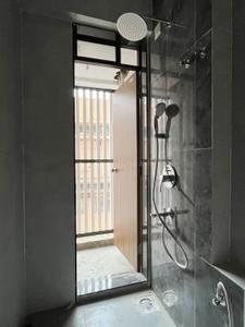 Bathroom Image of 500 Sq.ft 1 BHK Apartment / Flat for sale in The Baya Midtown, Dadar West Mumbai for Rs. 22000000