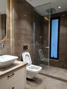 Image of 4500 Sq.ft 4 BHK Builder Floor for sale in Kailash Colony, New Delhi for Rs. 159000000