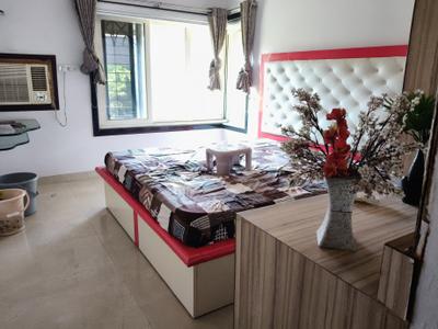 Bedroom Image of 1350 Sq.ft 3.5 BHK Apartment / Flat for rent in China Link Apartment, Malad West Mumbai for Rs. 100000