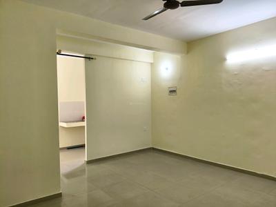 Living Room Image of 1300 Sq.ft 3 BHK Apartment / Flat for rent in Pyramid Infinity, Sector 70 Gurgaon for Rs. 25200