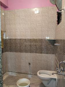 Bathroom Image of 750 Sq.ft 2 BHK Apartment / Flat for rent in Mahaprabhu Jharna Apartment, Benachity Durgapur for Rs. 9000
