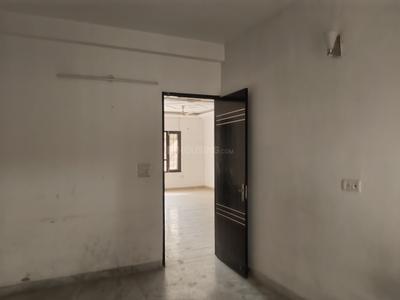 Bedroom Image of 2250 Sq.ft 3 BHK Builder Floor for rent in Ashoka Enclave 2, Sector 37 Faridabad for Rs. 30000