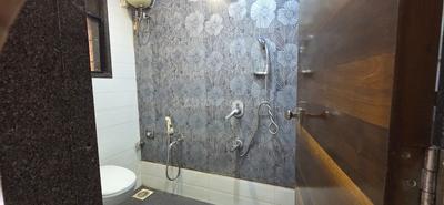 Bathroom Image of 1300 Sq.ft 3 BHK Apartment / Flat for sale in Pratik Gems, Kamothe Navi Mumbai for Rs. 19000000