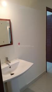Bathroom Image of 580 Sq.ft 1 BHK Builder Floor for rent in Whitefield Bengaluru for Rs. 20000
