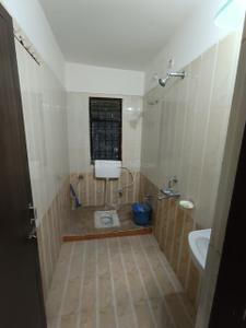 Bathroom Image of 2000 Sq.ft 2 BHK Independent House for rent in Agyay Nagar Bilaspur for Rs. 11000