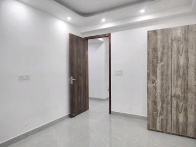 Bedroom Image of 1110 Sq.ft 3 BHK Apartment / Flat for sale in Mehrawali Apartment, Mehrauli New Delhi for Rs. 7000000
