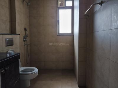 Bathroom Image of 4300 Sq.ft 4 BHK Penthouse for sale in TATA Primanti Villa, Sector 72 Gurgaon for Rs. 105000000