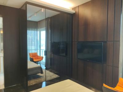 Bedroom Image of 4200 Sq.ft 6 BHK Apartment / Flat for sale in Samarth Meghdoot, Andheri West Mumbai for Rs. 150000000
