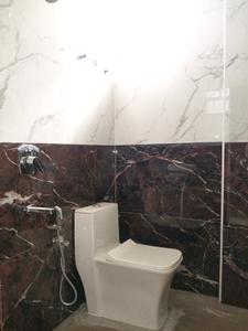 Common Bathroom Image of 1000 Sq.ft 2 BHK Apartment / Flat for sale in RT Nagar Bengaluru for Rs. 7200000