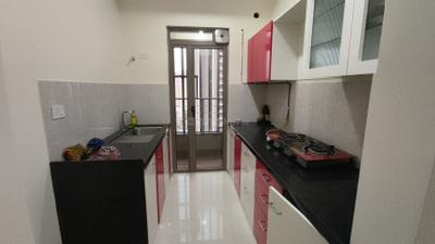 Kitchen Image of 700 Sq.ft 2 BHK Apartment / Flat for rent in Kalpataru Paramount, Thane West Thane for Rs. 36000