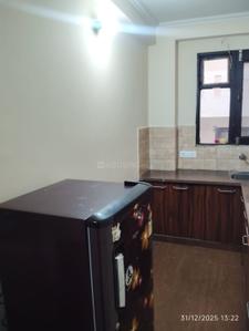 Kitchen Image of 1050 Sq.ft 2 BHK Builder Floor for rent in Sector 27 Gurgaon for Rs. 40000