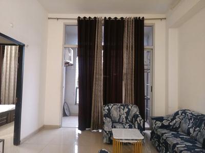 Living Room Image of 950 Sq.ft 2 BHK Apartment / Flat for sale in Amanora Future Towers, Hadapsar Pune for Rs. 16000000
