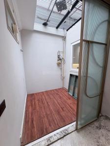 Balcony Image of 2800 Sq.ft 4 BHK Builder Floor for rent in Gagan Vihar New Delhi for Rs. 100000