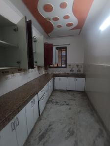 Kitchen Image of 1700 Sq.ft 3 BHK Builder Floor for rent in Vasundhara Ghaziabad for Rs. 27000