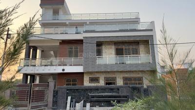 Image of 2510 Sq.ft 4 BHK Duplex for sale in Sarojini Nagar, Lucknow for Rs. 9600000