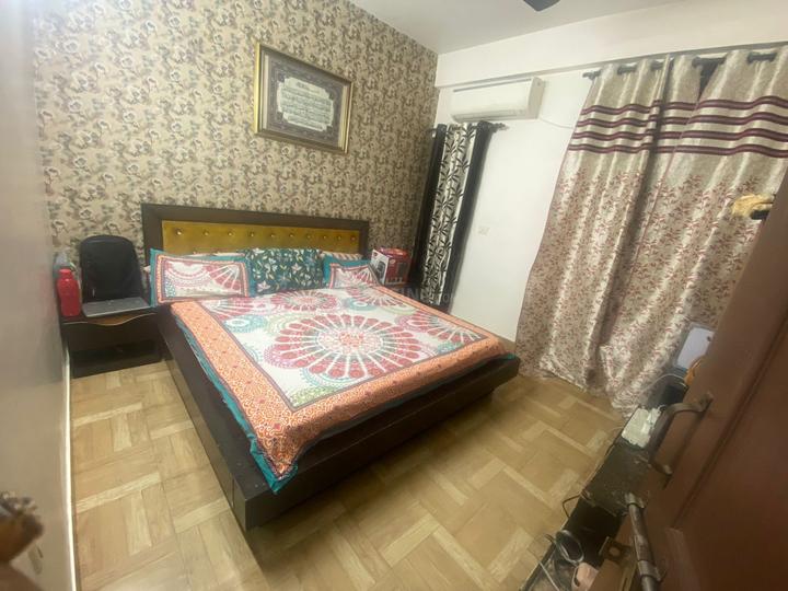 Sarfabad, Sector 73 Bedroom 1