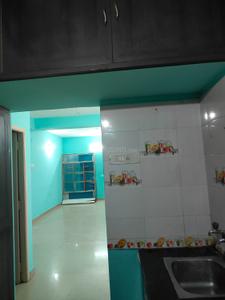 Kitchen Image of 650 Sq.ft 2 BHK Apartment / Flat for rent in Kolathur Chennai for Rs. 20000